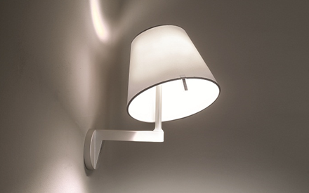 ARTEMIDE | MELAMPO MINI WALL LAMP