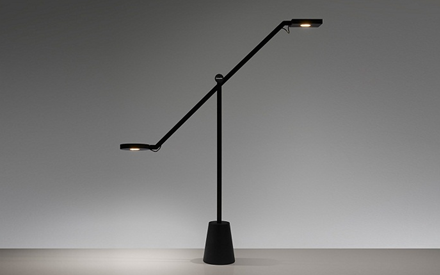 ARTEMIDE | EQUILIBRIST TABLE LAMP