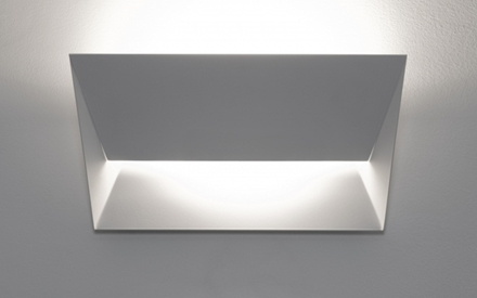 LUMEN CENTER | MAIL WALL LAMP