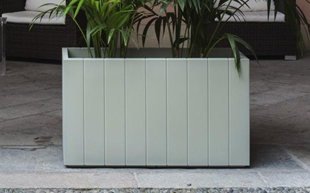 SERRALUNGA | FENCE OUTDOOR POT