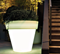 Vas Illuminated Planter